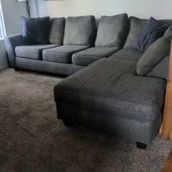 Dark Grey/Blue Sleeper Couch( L Shape)