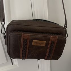 New Wrangler Crossbody 