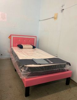 🥳Hot Deal🥳Twin Size Bed Frame $199, More Color Available 