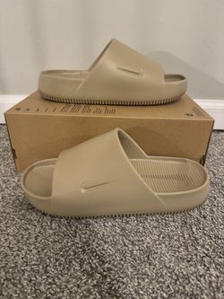 Nike Calm Slide Khaki Men’s Size 11 / Women’s Size 12 (SKU: FD4116-201)