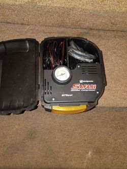 Car tire air compressor