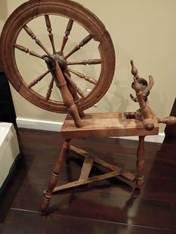 18th Century/Colonial Era Spinning Wheel
