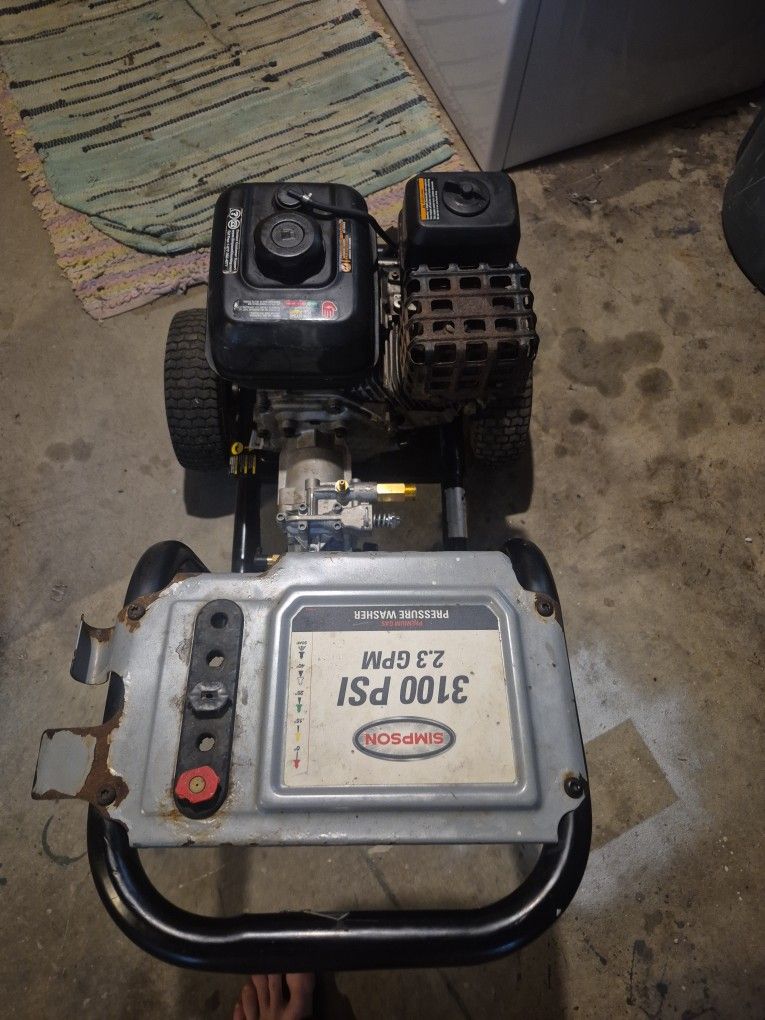 SIMPSON 3100PSI PRESSURE WASHER