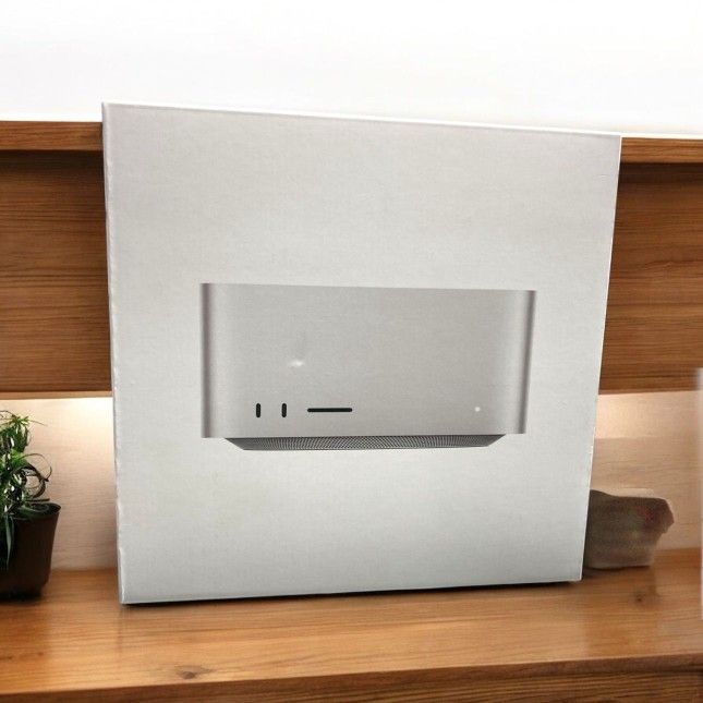 Apple Mac Studio M2 Max 512gb 2yr warranty Floor Model