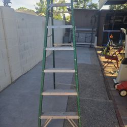 Step Ladder 