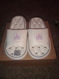 Weed Sandals