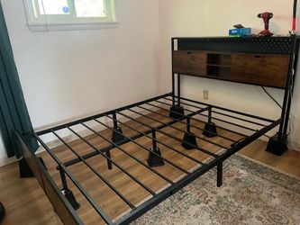 Queen bedframe - must go this weekend!