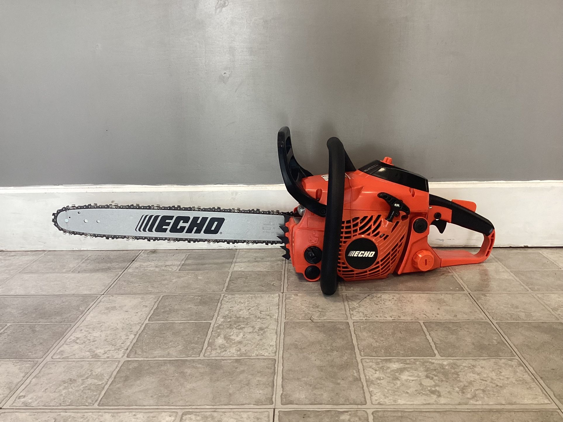 Echo Cs-400 Chain Saw Works Great