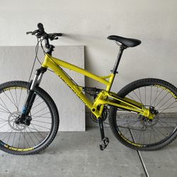 Diamondback Atroz 1 Bike