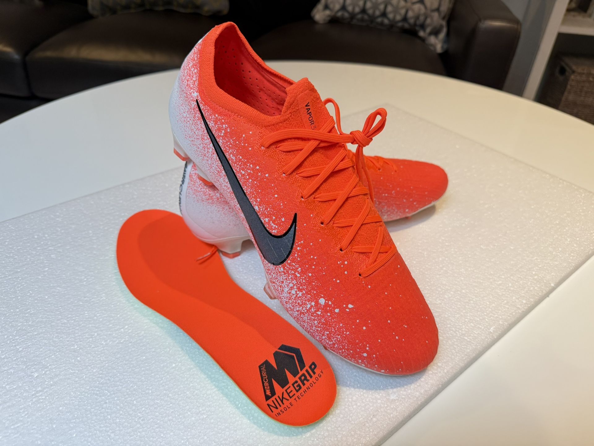 Nike Vapor 12 Elite FG Hyper Crimson soccer cleats