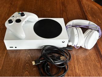 Xbox Series S Bundle - Console, Controller, Headset & Cords