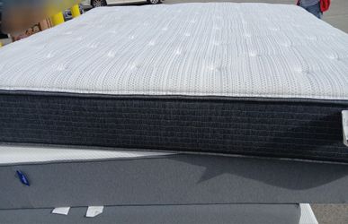 New Beautyrest Silver BRS900 12.25” Medium Cal King Mattress, Cooling Technology, Supportive