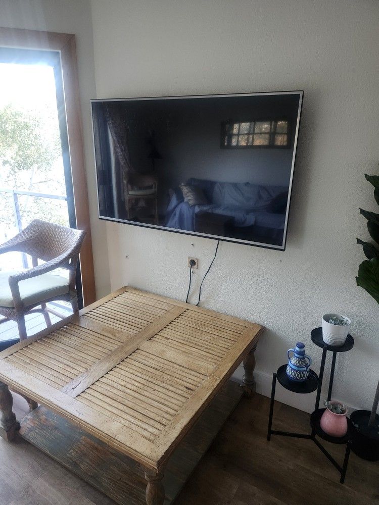 LG 55" TV No Remote W/wall Mount