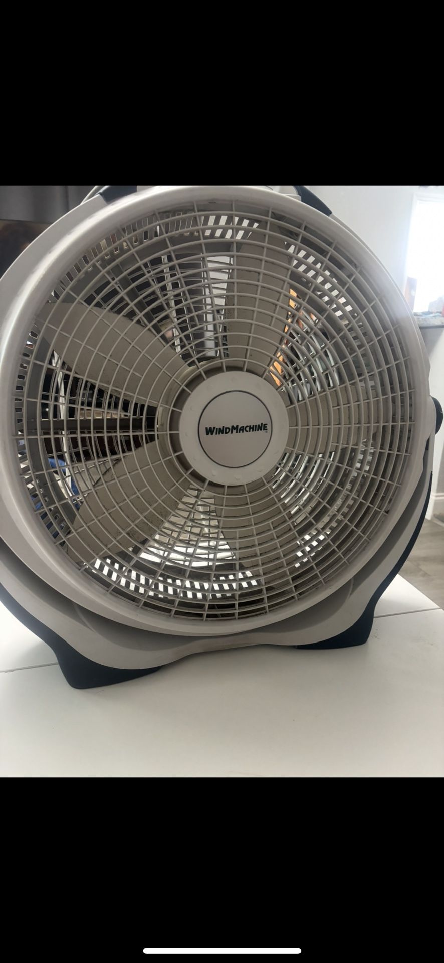 Wind Machine 20 Inch Can