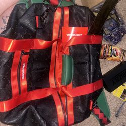 Spray Ground Dinero Duffle Bag Brand New 
