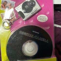 Smallest Digital Camera Keychain new old store Geek older tech see photos 
