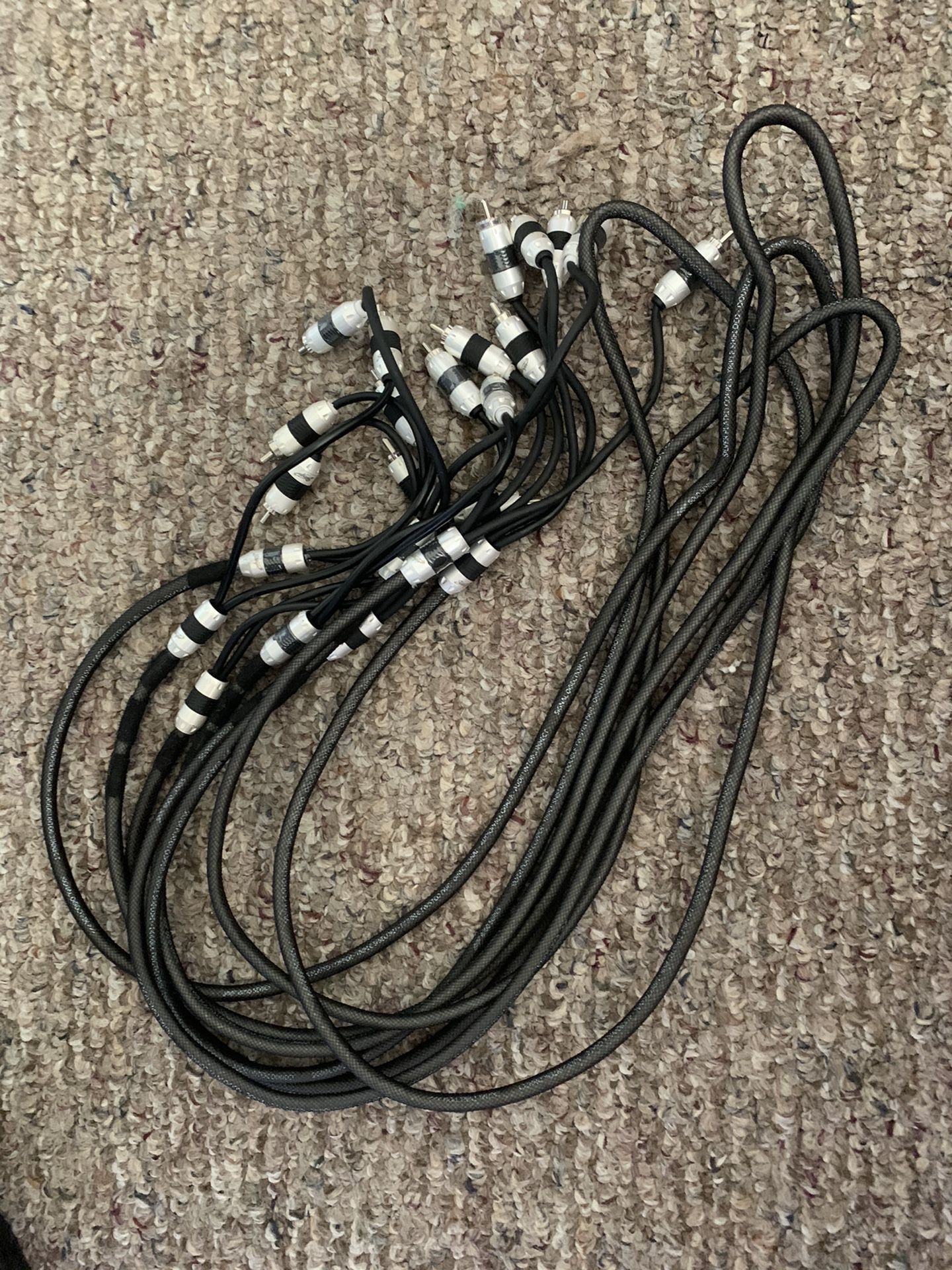 Stinger audio rca cables, set of 4