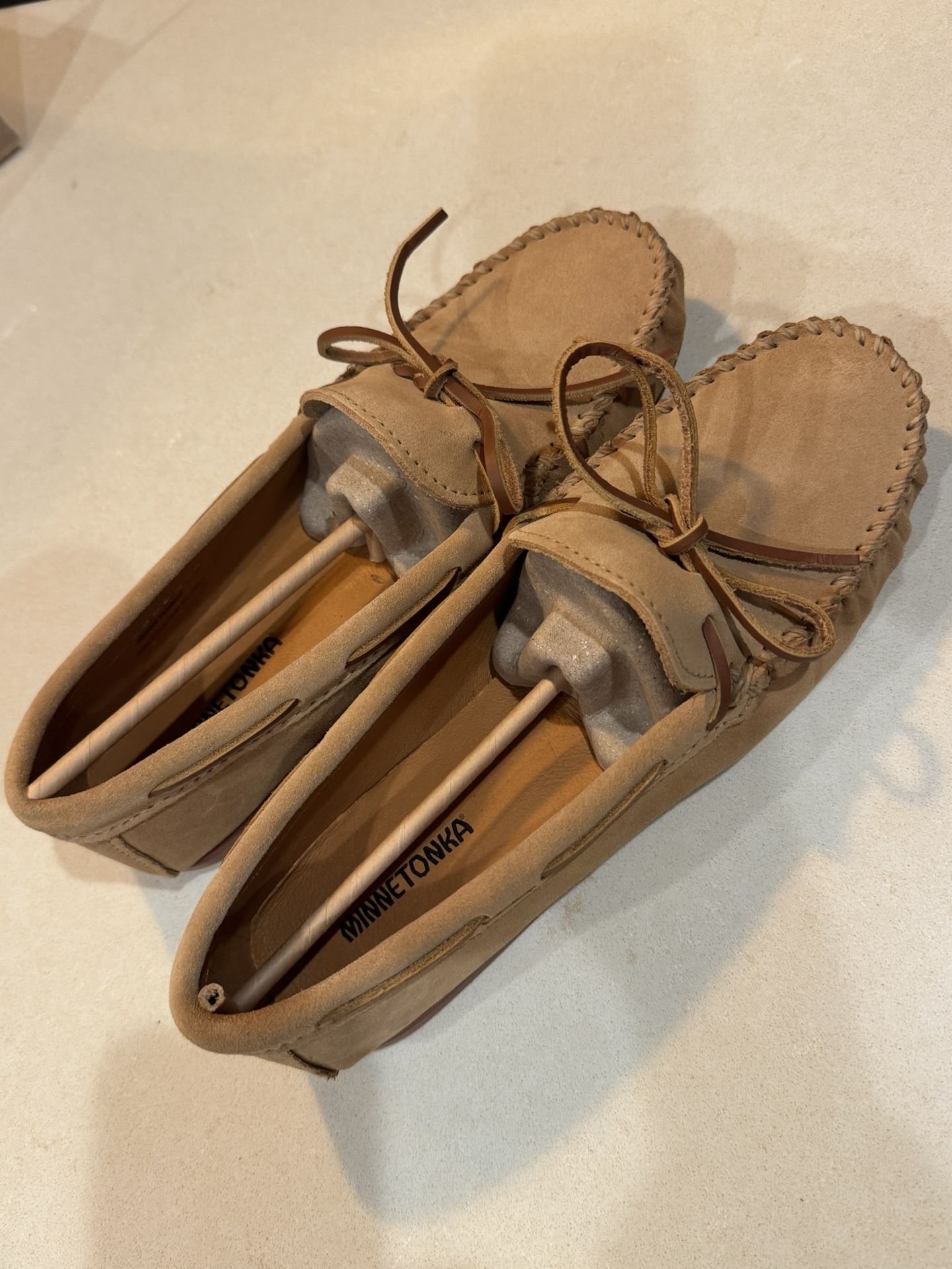 Minnetonka Men’s Suede Moccasins 