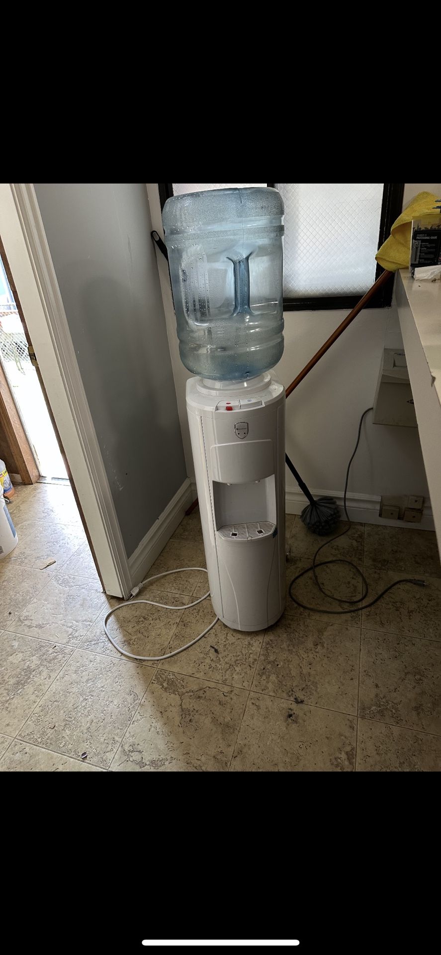 Water Dispenser