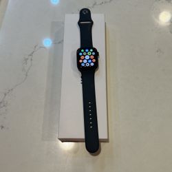 Apple Watch SE (2nd Gen)