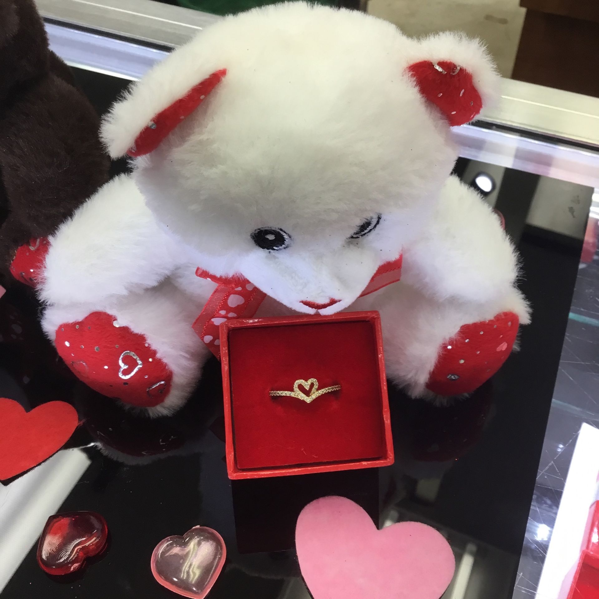 10k Heart Shaped Ring With Diamonds 