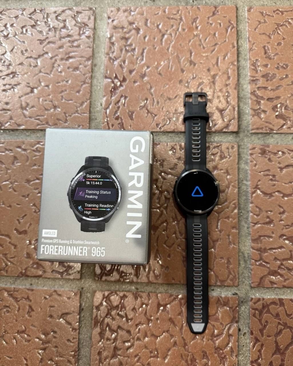 Garmin Forerunner 965.