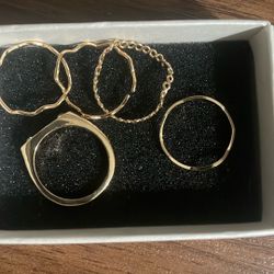 Small Gold Rings 💍💍💍