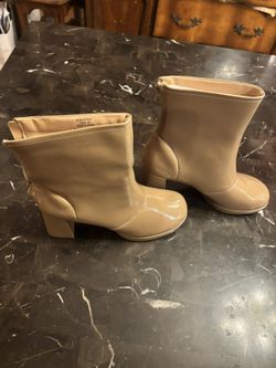 women’s tan boots