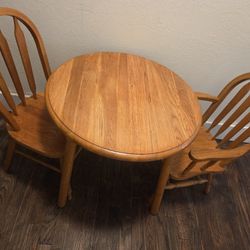 KIDS TABLE AND CHAIRS