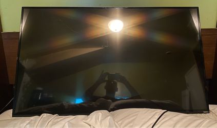 Vizio Flatscreen TV