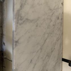 Vadara Quartz Slab  8ftx35 1/2 inches