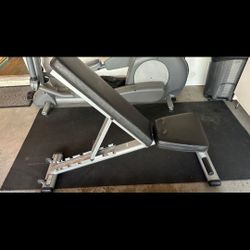 Adjustable Weight Bench 
