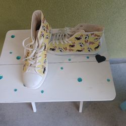 High Tops Tennis Shoes 