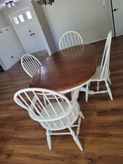 Solid Wood Pedestal Dining Table & Chairs (Farmhouse Style)