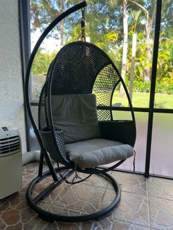Hanging Egg Chair