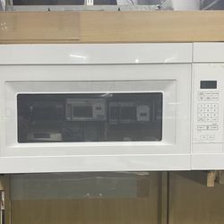 Whirlpool 30inch Over the Range Microwave