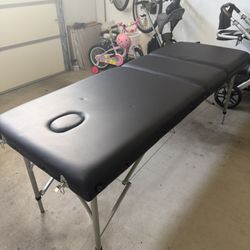 Massage Table 