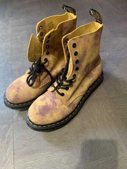 **DR MARTENS 