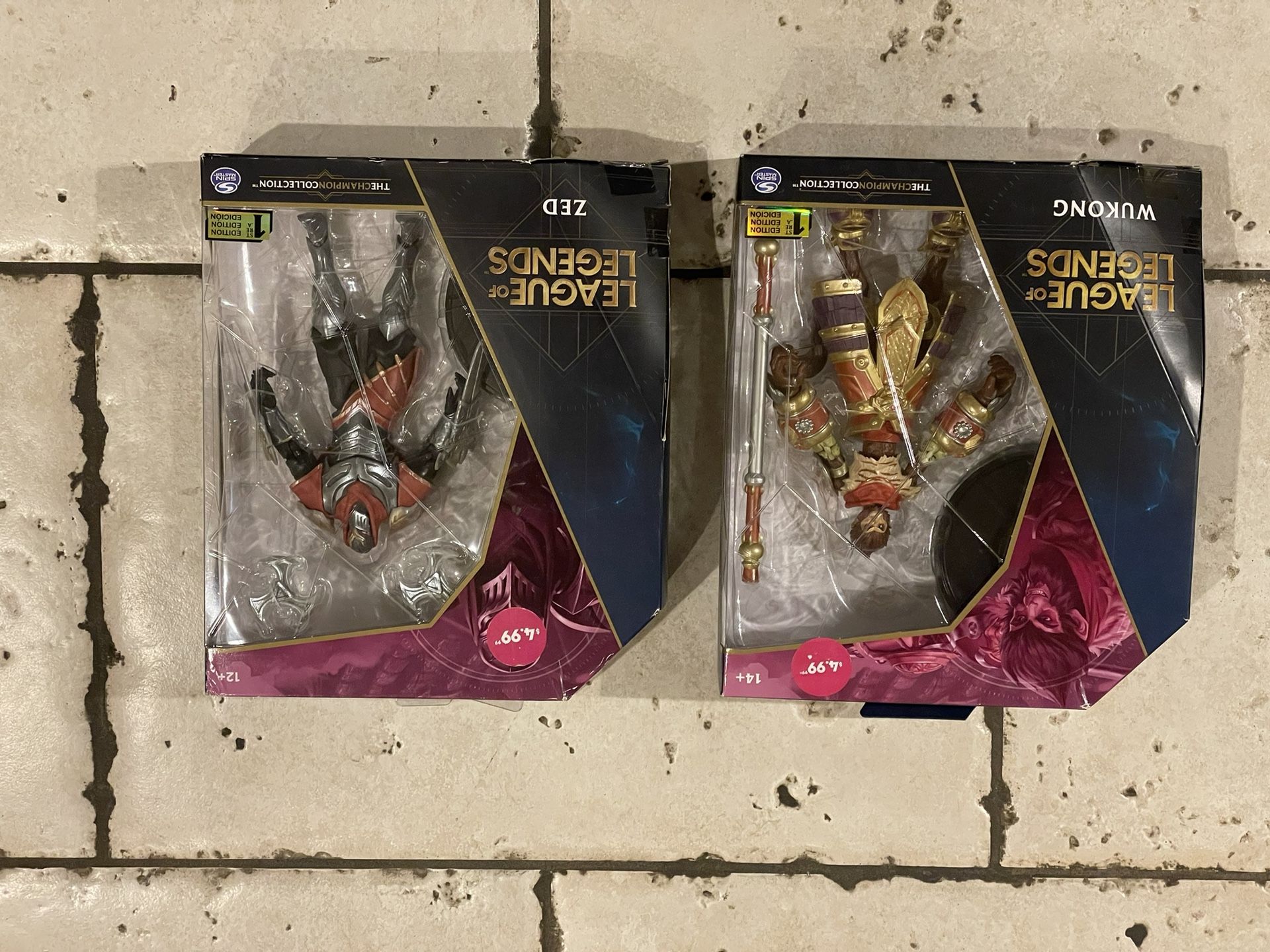 $10 League Of Legends Action Figure/ Toy Lot