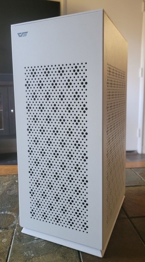 Darkflash DLH21 ITX case
