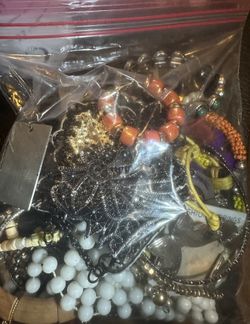Vintage to Mod Jewelry Lot Craft Supply Wear 