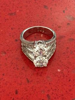 Double Solitaire Ring In A Size 6
