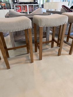 Set of 4 Upholstered Backless Bar Stools