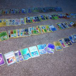 Pokemon Cards  (Holographic Set Of About 100+)