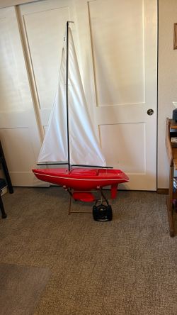 RC Sailboat 
