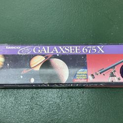 NEW! Tasco Galaxsee 675 x 60mm Refractor Telescope w/EQ Mount