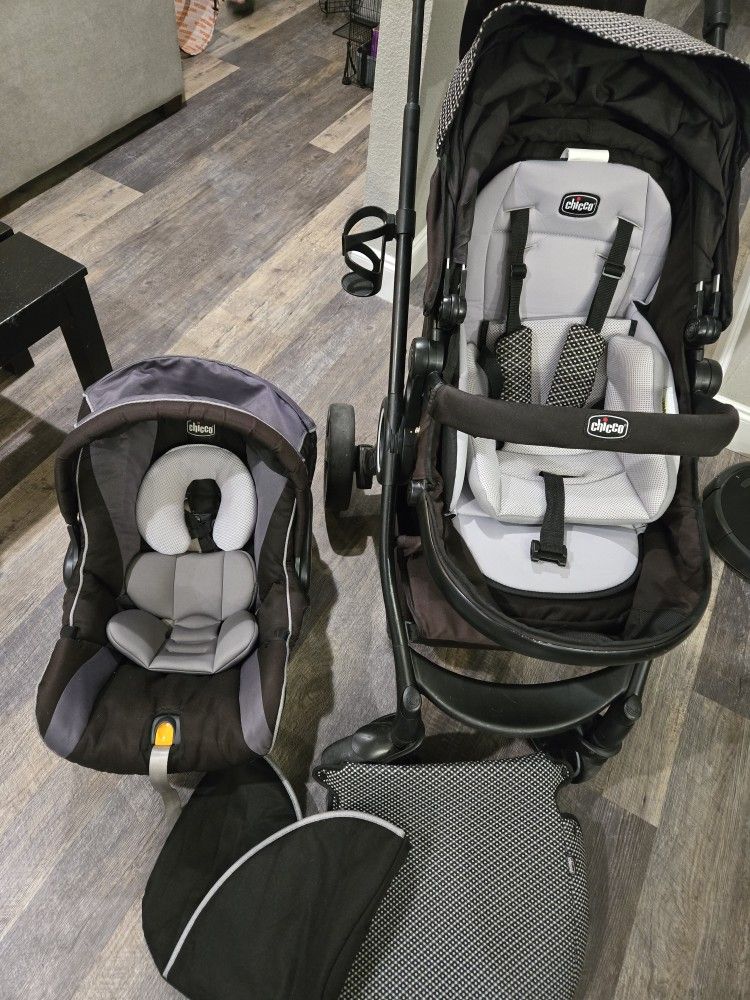 Chicco Urban 6 in 1, Quick-Fold Stroller with KeyFit 30 Zip Infant Car Seat, Car Seat and Stroller