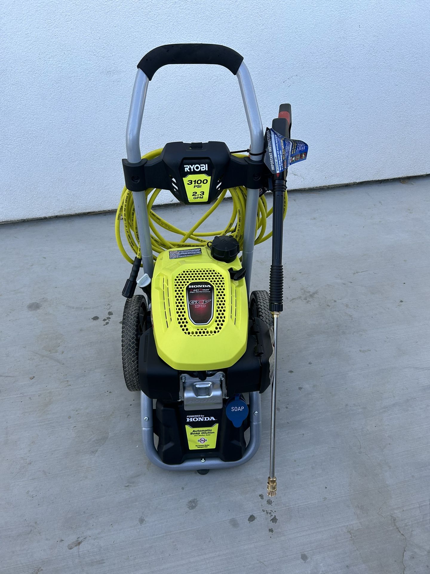RYOBI 3100 PSI 2.3 GPM Cold Water Gas Pressure Washer with Honda GCV167 Engine