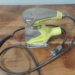 Ryobi 1/4 Sheet Sander