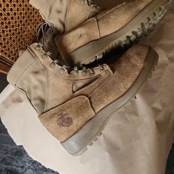 Military Boots 9.5w